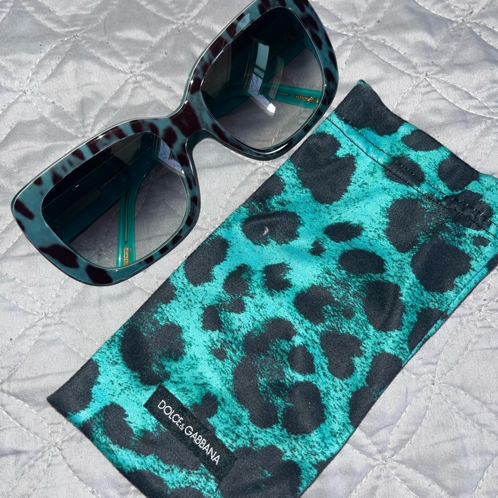 authentic D&G sunglasses